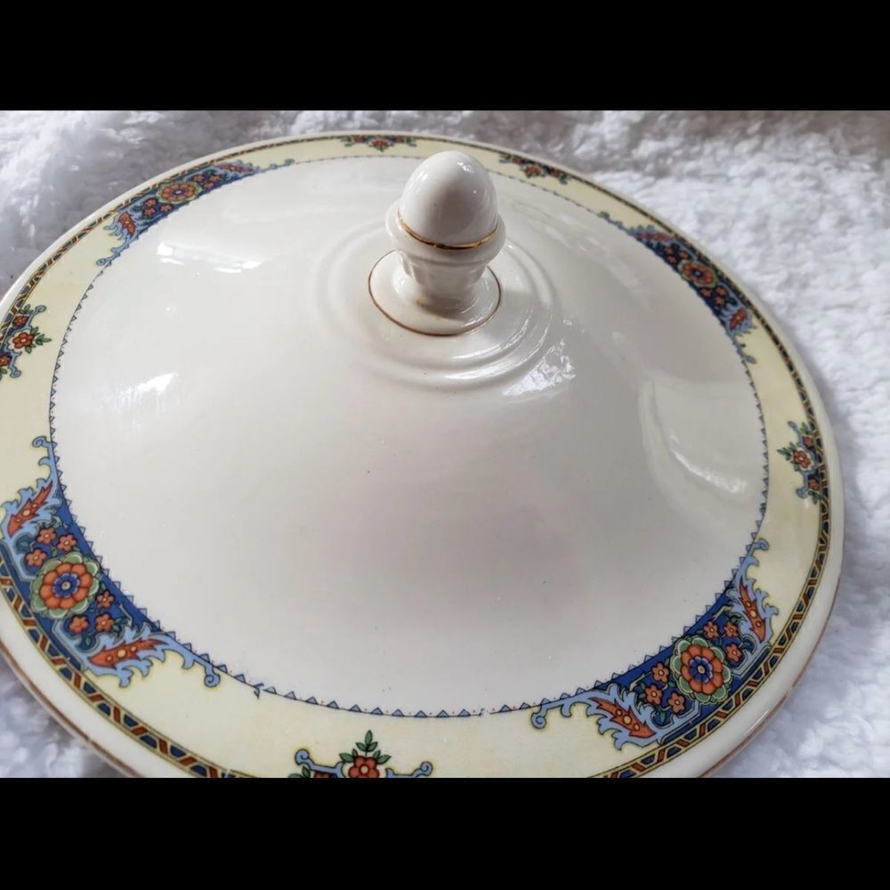 Nautilus Tureen - Picture 5 of 9